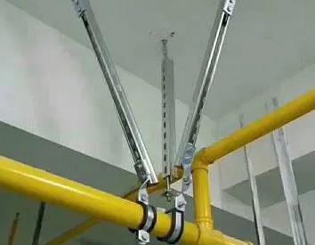 闸阀支撑架的质量要求。价格决定了驻马店市抗震支撑框架的质量。